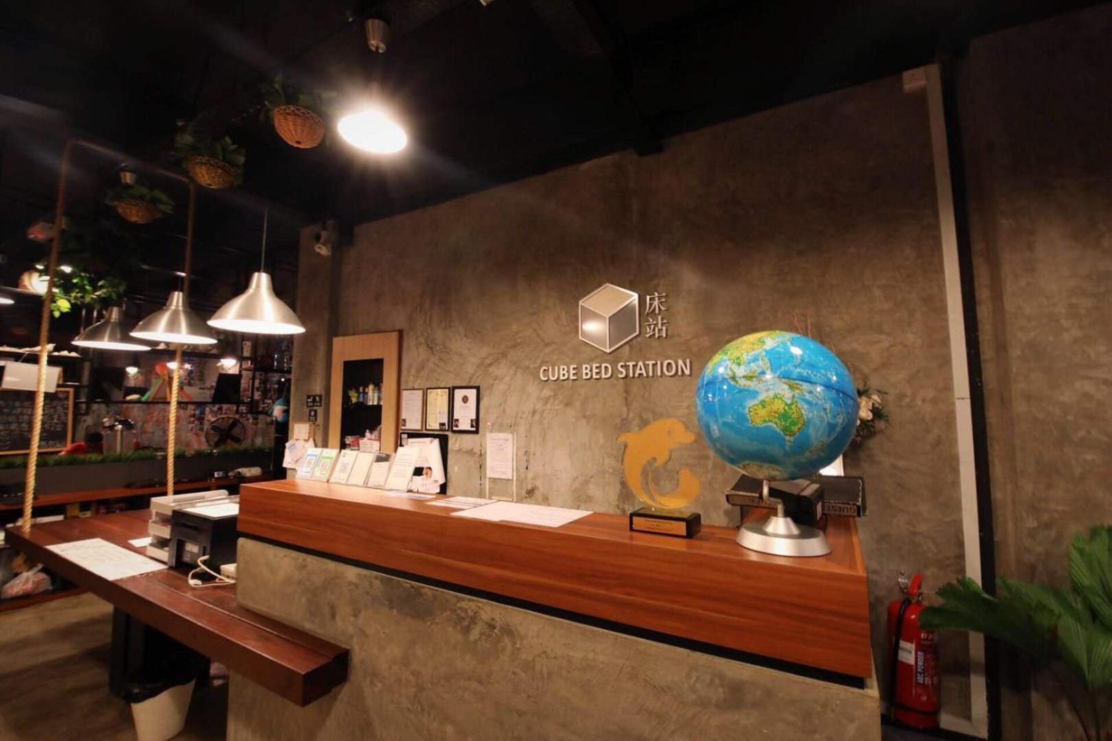 Cube Bed Station & Tours Sdn Bhd Hostel Semporna Bagian luar foto