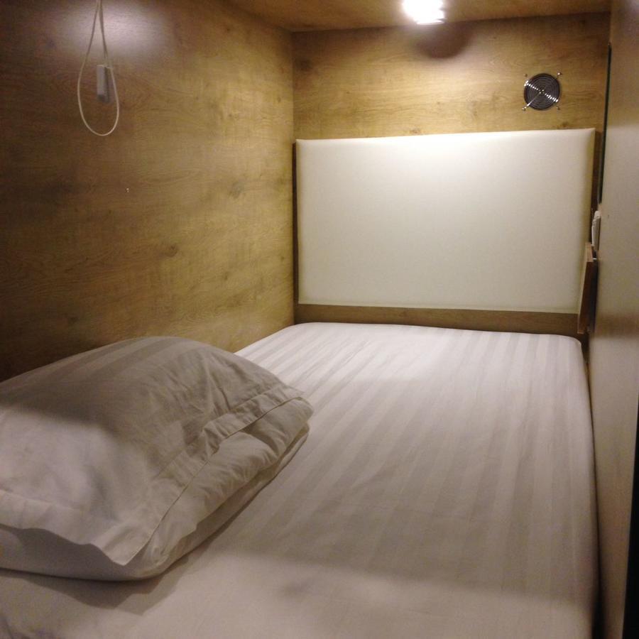 Cube Bed Station & Tours Sdn Bhd Hostel Semporna Bagian luar foto